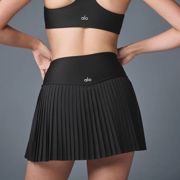 ALO Yoga Dresses & Skirts - Alo Yoga Grand Slam Tennis Skirt - Black XXS